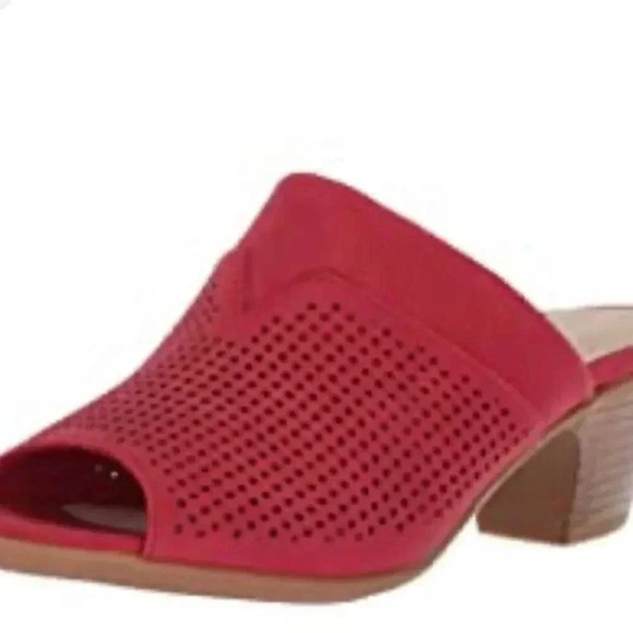 Easy Street red posh wedge sandals size 9 1/2w - Picture 1 of 5